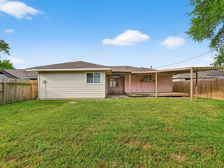 15022 Chipman Ln — Photo 30