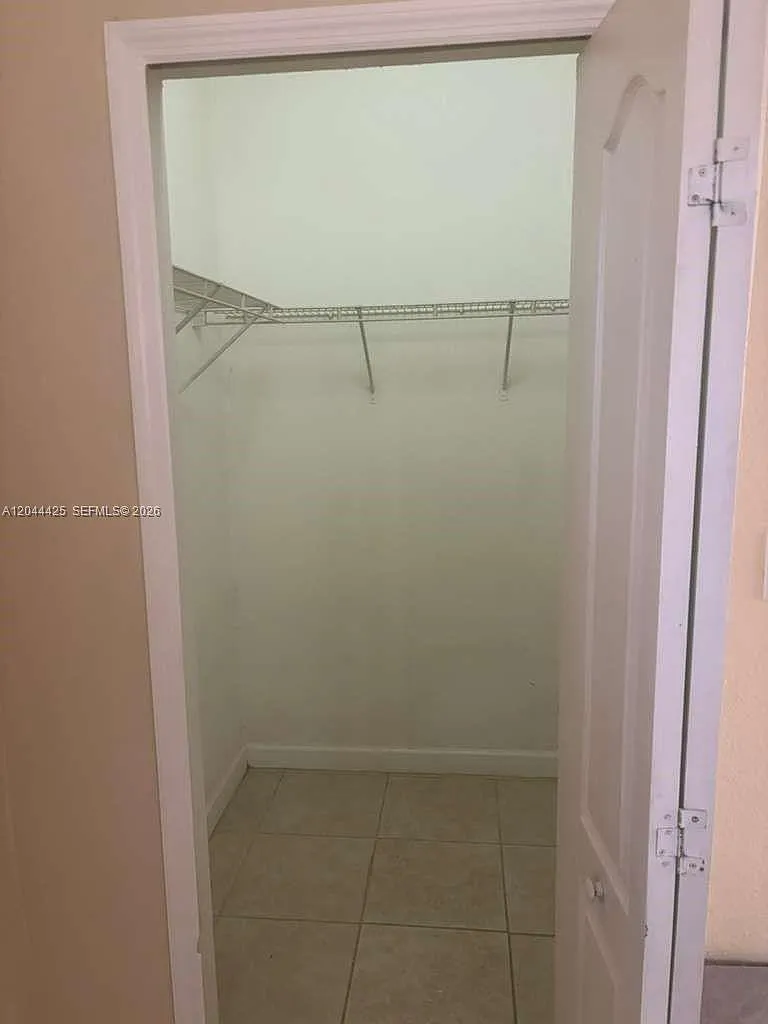 Shoma Condo At Keys Cove — Photo 4