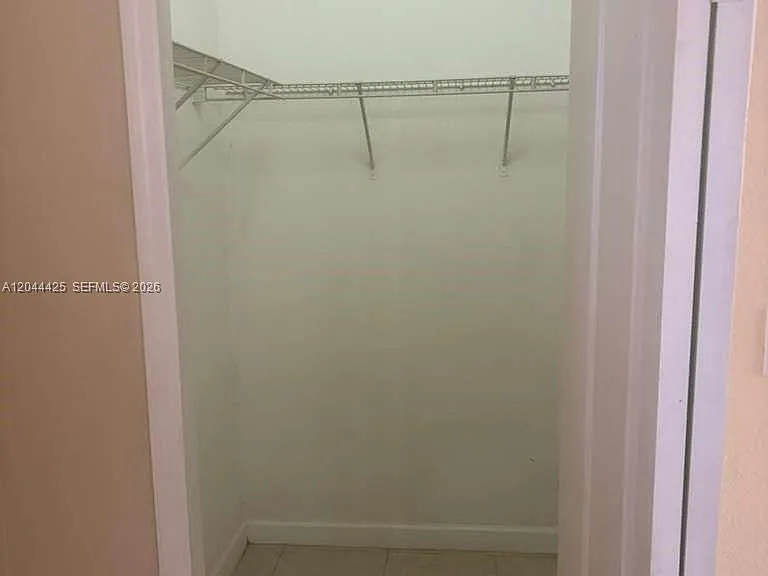 1663 SE 27th Dr #207 — Photo 4