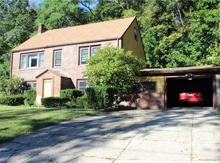 359 Jillson Ave, Woonsocket, RI 02895