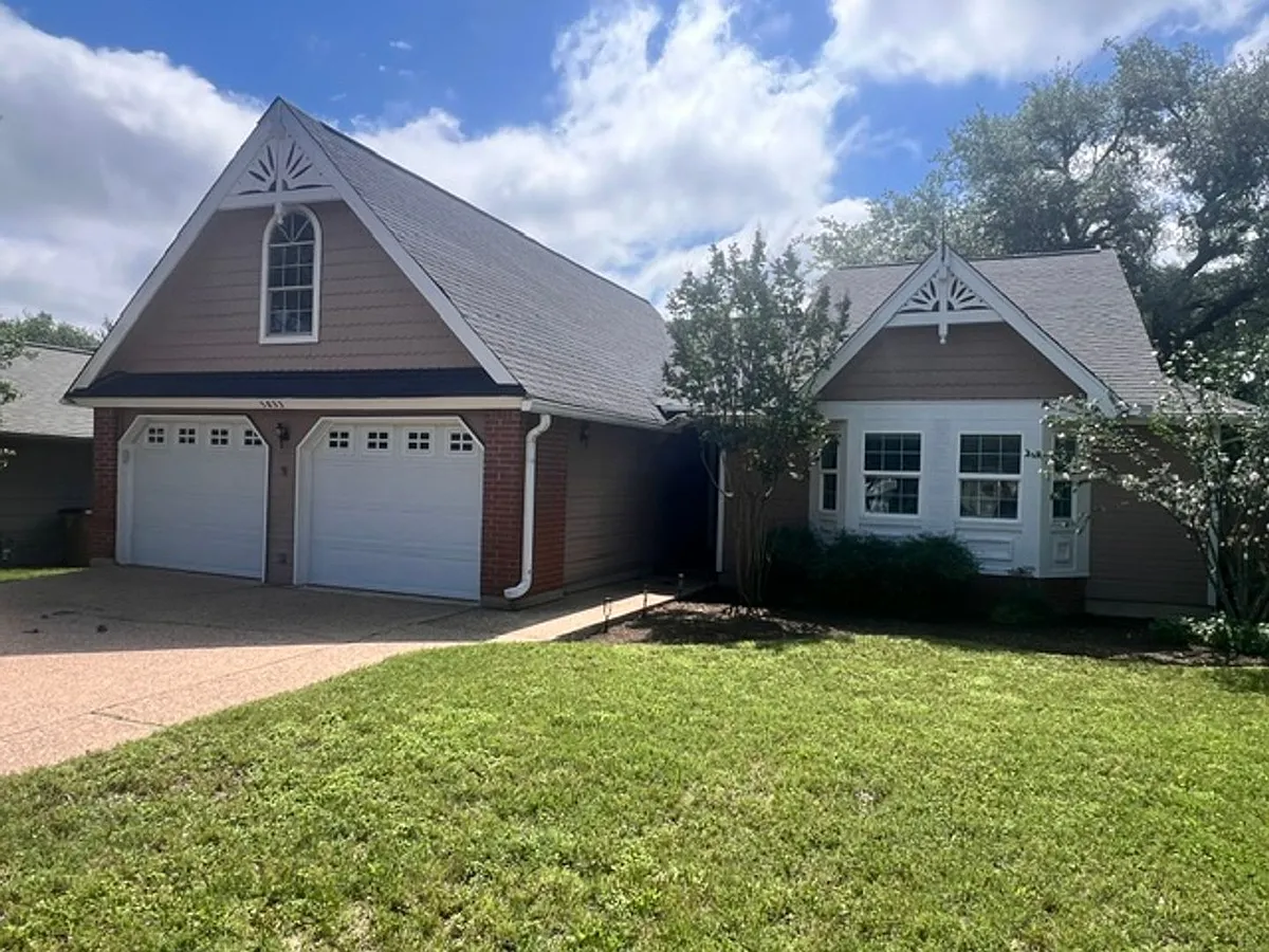 Building Photo - 5833 Secrest Dr