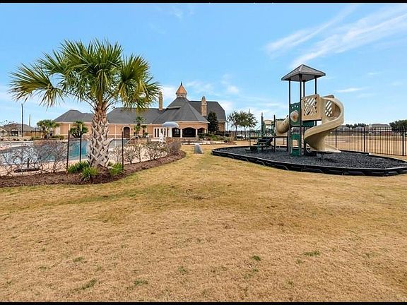 5th image of 5514 Handlewood Ln