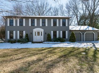 5145 Swallow Ave, Kalamazoo, MI 49009