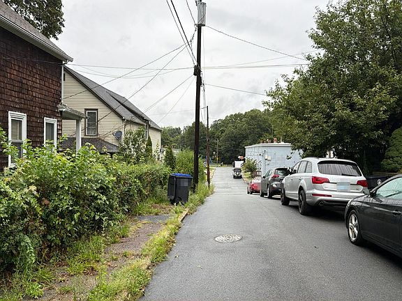 5th image of 5-7 S Larchmont Avenue A K A St