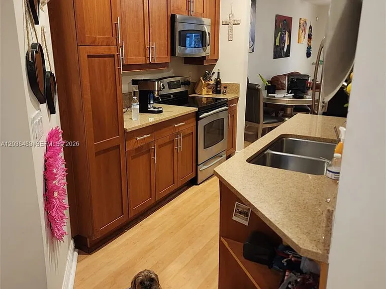 259 SW 13th Ter #259 — Photo 4