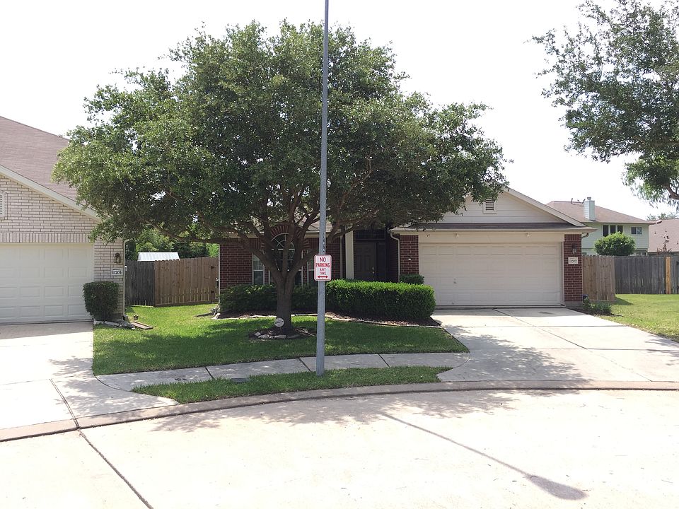 1st image of 11707 Champions Grove Ct