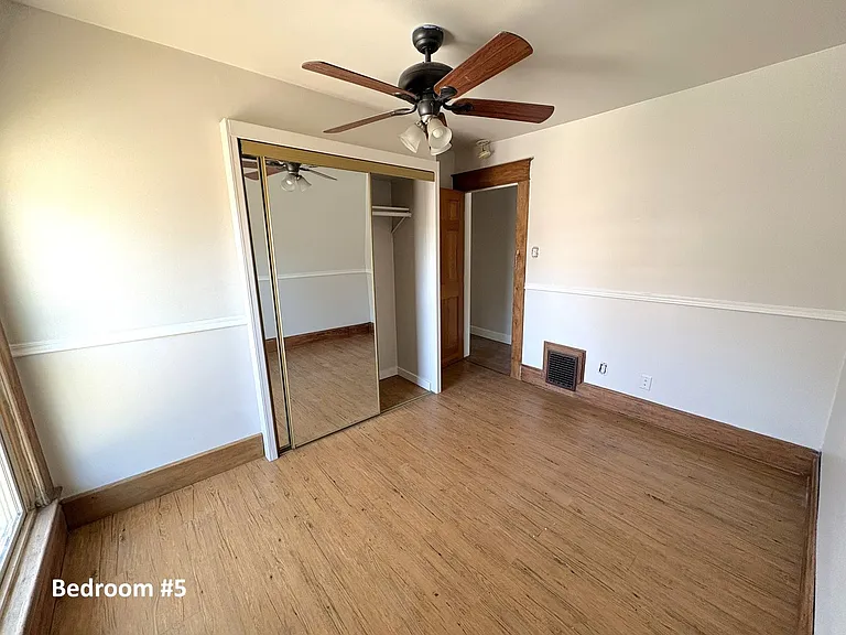 1529 10th Ave — Photo 18