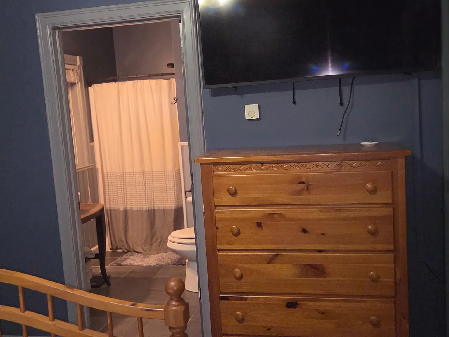 3 bed, 1400 sqft, $2,200 — Photo 4