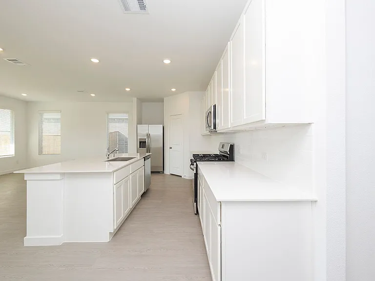 2220 Pommel Ln — Photo 30
