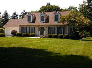 1300 N Parkway Dr, Midland, MI 48640