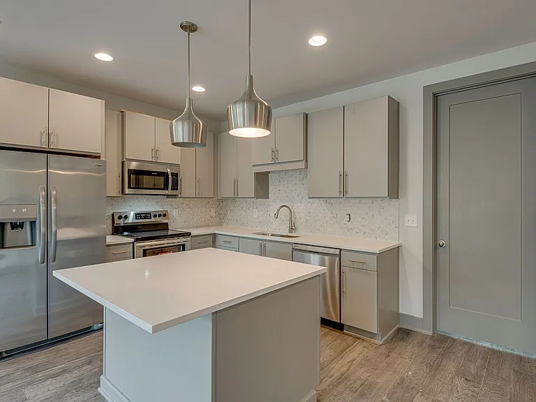 122H Oceola Ave — Photo 10