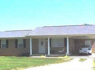 301 Weathers Ave, Elkton, KY