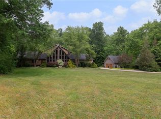 11460 Island Creek Dr, Beloit, OH 44609