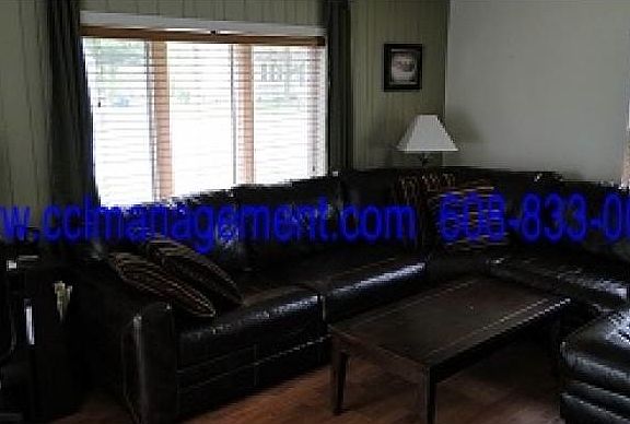 3rd image of 106 Westlawn Ave