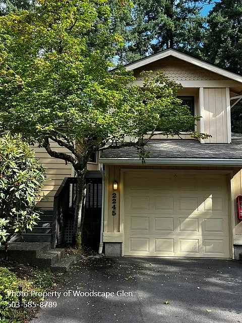 2 bed, 1.5 bath, 1193 sqft, $1,645 — Photo 2