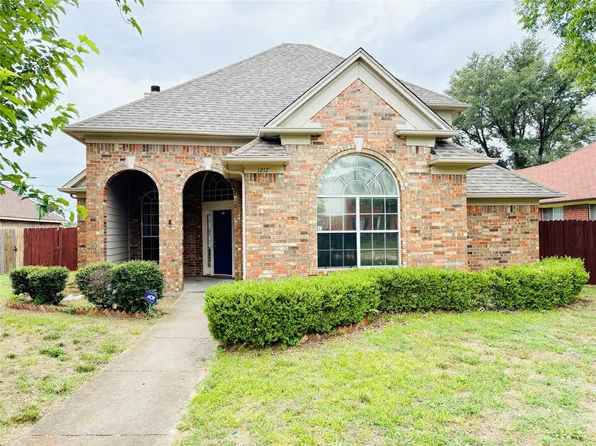 1217 Woodthorpe Dr, Mesquite, TX 75181