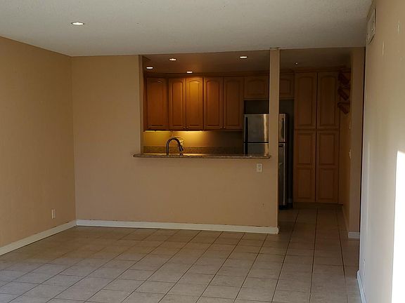 3rd image of 10350 Caminito Cuervo