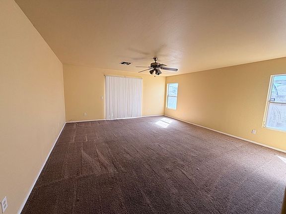 5th image of 6037 W Southgate Ave
