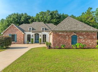 3280 Chappelwood Dr, Crestview, FL 32539