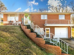 2820 Northview Rd, Ashland, KY 41101