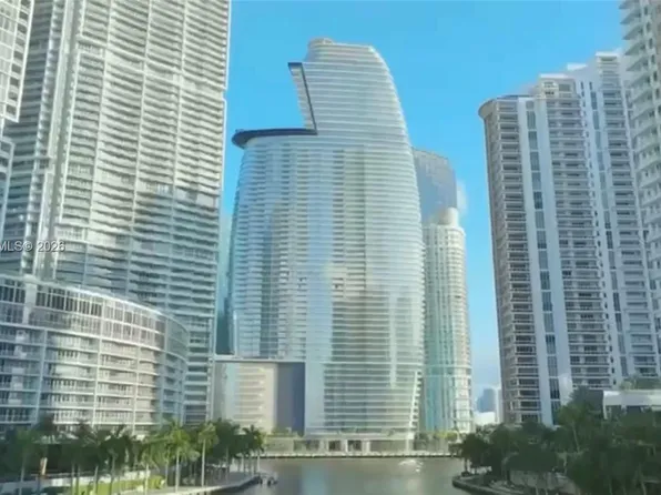 300 Biscayne Boulevard Way, Miami, FL