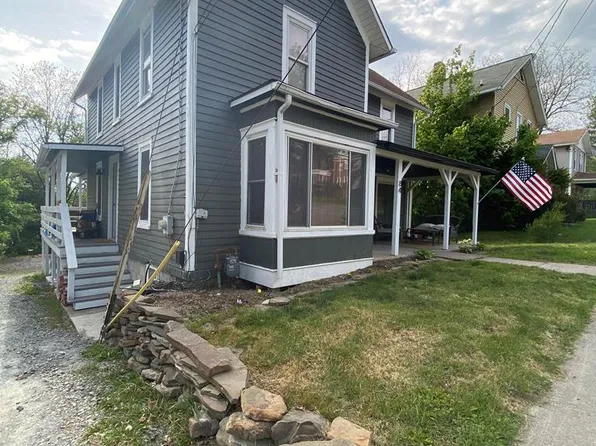 84 S Academy St, Mansfield, PA 16933