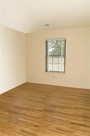 Peachtree Village — Photo 14