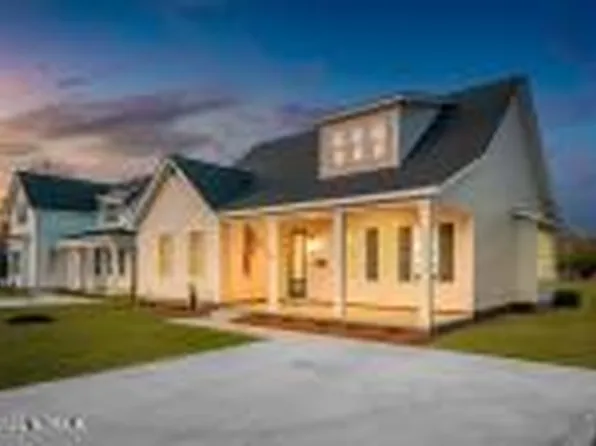 3836 W Wilson Street, Farmville, NC 27828