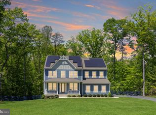 8028 Ashford Dr, Fredericksburg, VA 22407