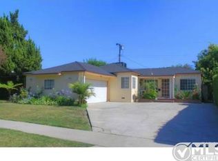 18412 Friar St, Reseda, CA 91335