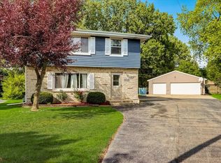 3723 Astoria Dr, Racine, WI 53402