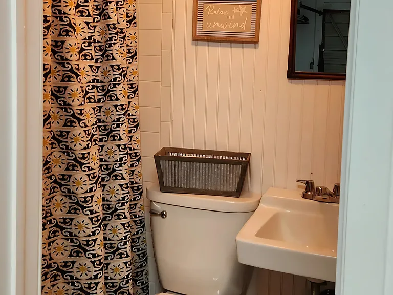 12255 Mallory Dr — Photo 8