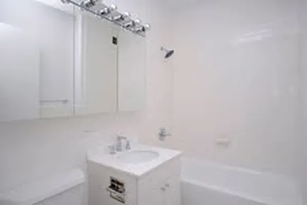 Sold by Luiman Real Estate | media 19