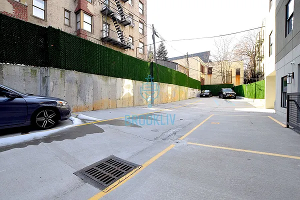 Rented by null | media 102