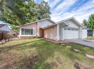 29935 Abelia Rd, Santa Clarita, CA 91387