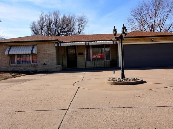 2747 S Seneca St, Wichita, KS 67217