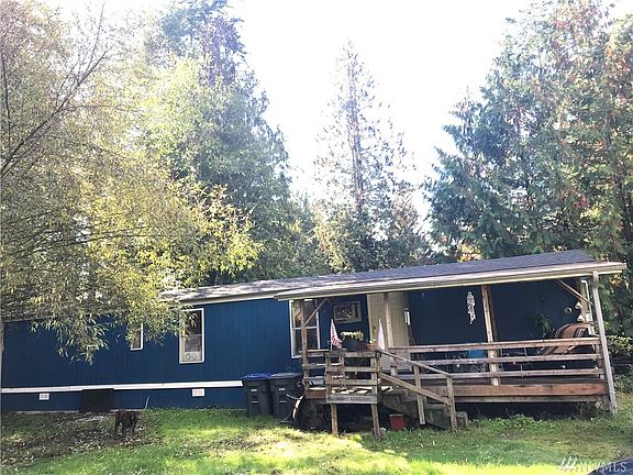 2nd image of 240 E Timberlake Dr