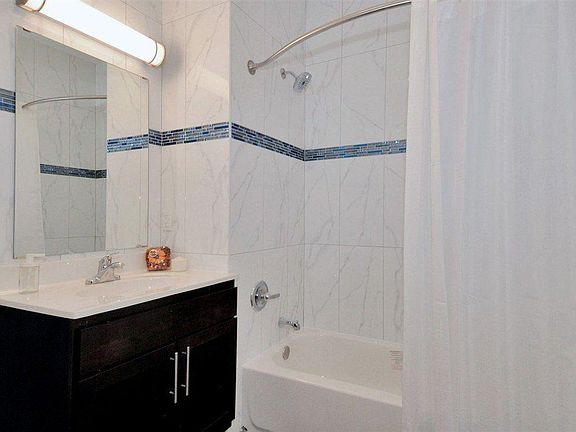 3rd image of 6400 Jefferson St APT 401