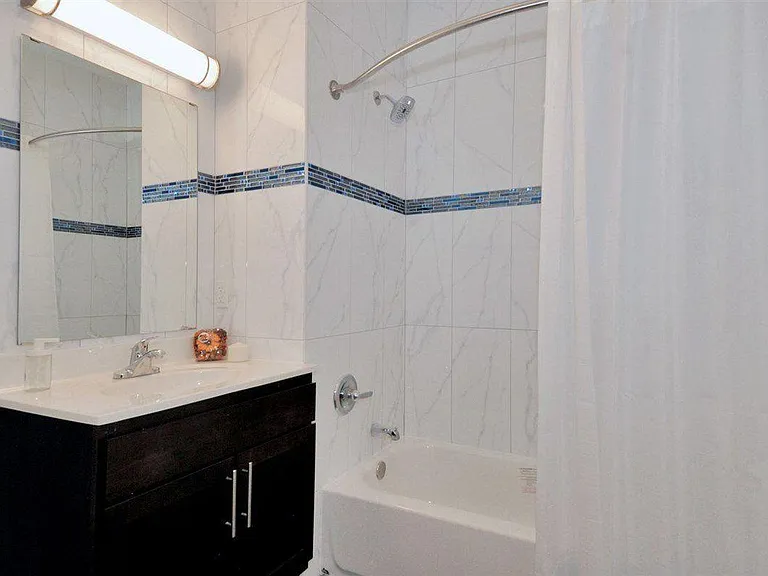 6400 Jefferson St #401 — Photo 3