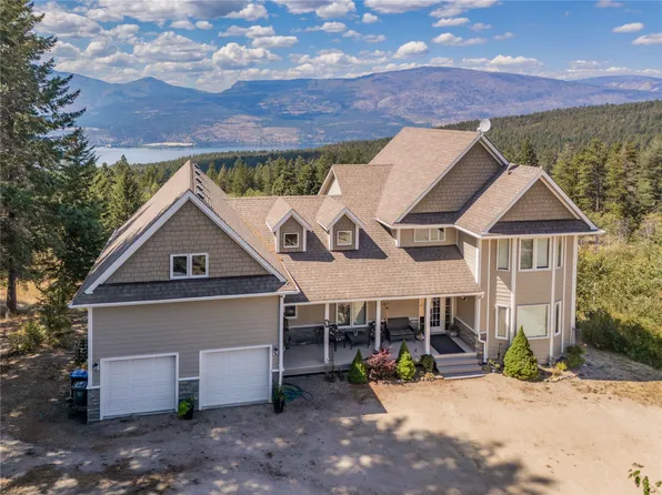 17952 Hereford Rd, Lake Country, BC V4V 1B6
