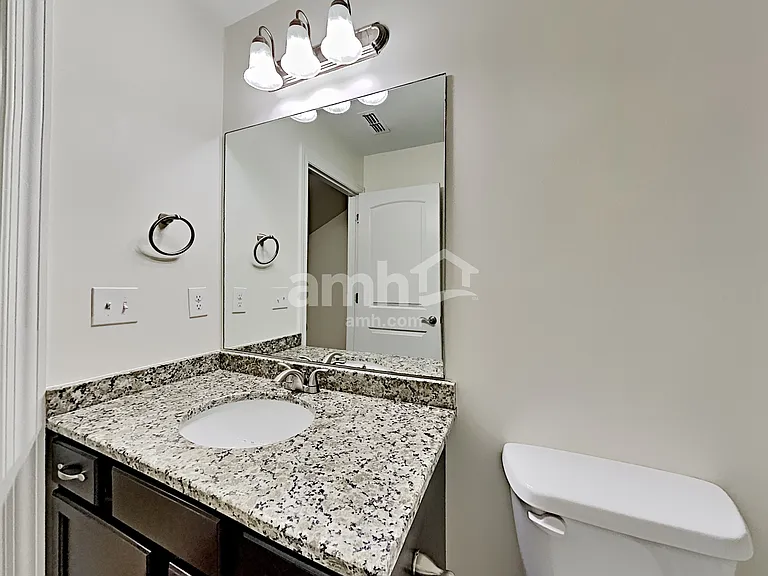 4870 Beryl Dr — Photo 13