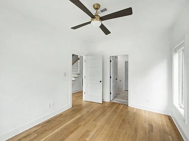 532 Southgate Ave — Photo 6