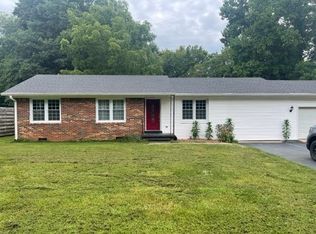 1302 Castle Heights Rd, Bowling Green, KY 42103