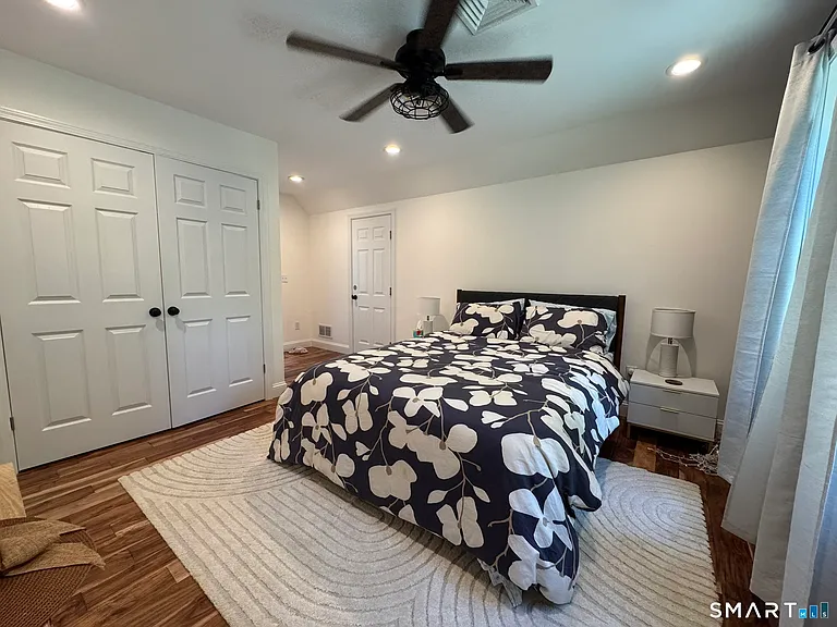 55 Circle Dr — Photo 19