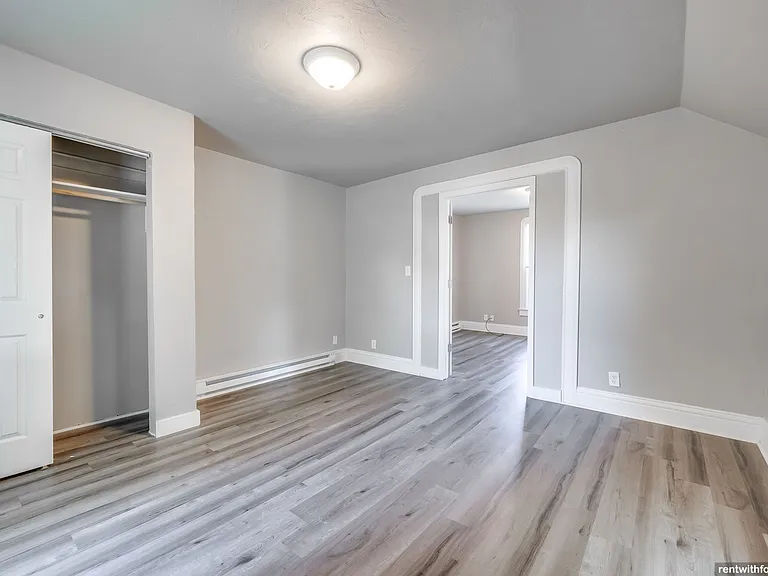 2726 W. Spencer St. — Photo 6