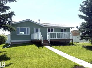 4813 56th Ave, Sunset Pt, AB T0E0A0