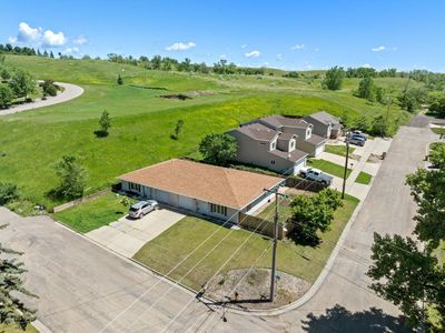 800 11th St NE, Minot, ND, 58703