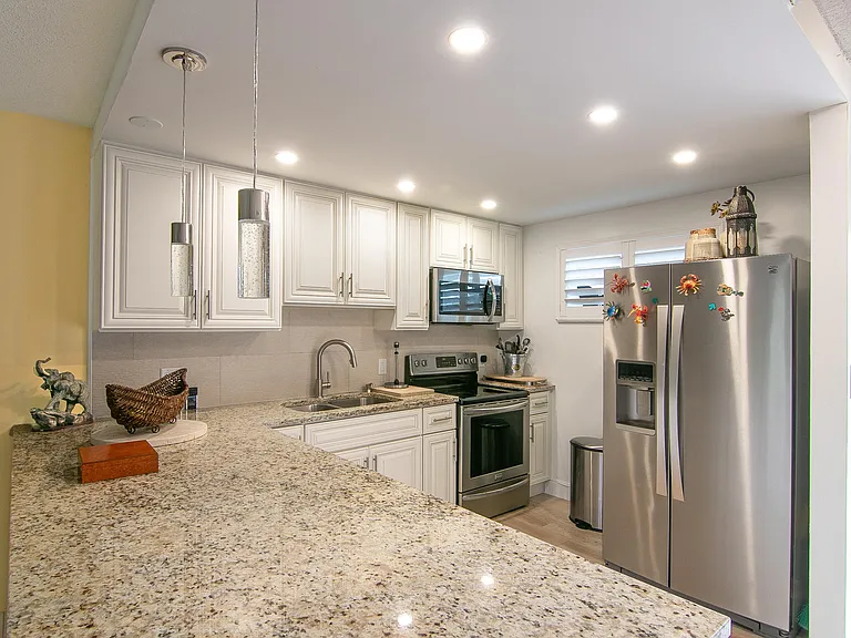 2812 Garden Dr S #101 — Photo 6