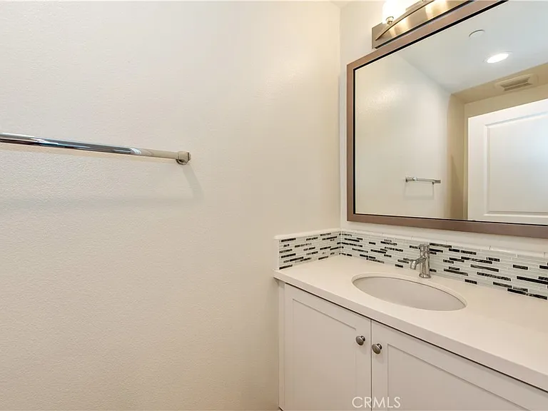 256 Borrego Dr — Photo 12