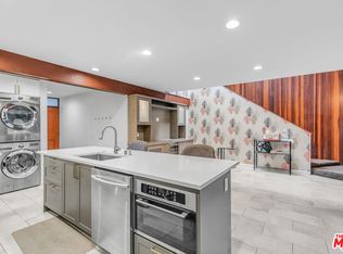 11616 Chenault St APT 6, Los Angeles, CA 90049